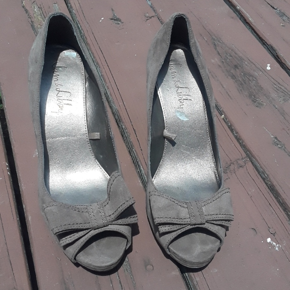 Cute Suede bowtie Shoes